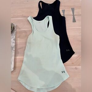 Under Armour Women's Tank Top - Light Green and Black lot of 2
